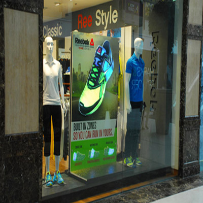 DDB MudraMax lights up streets for Reebok One