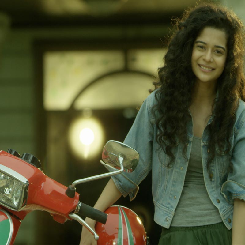 Blush and Castrol Activ Scooter joins to make ‘Chal Udte Hain’