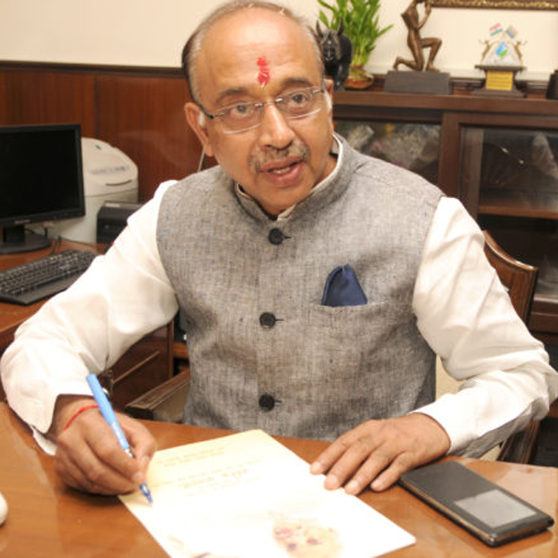 Sports Minister lauds b’casters, other stakeholders in promoting sports