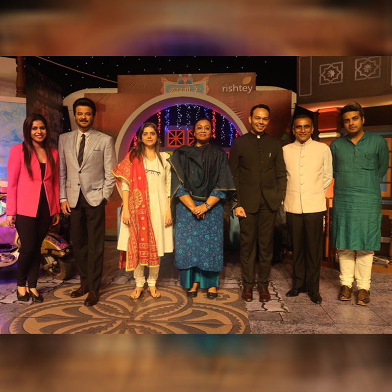 Yeh Mohalla hai Navrangi Re!