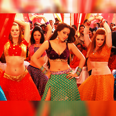 Sajid-Wajids friendly gesture for Tigmanshu Dhulia