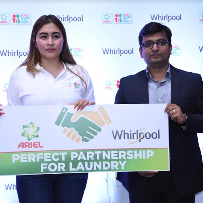 Ariel and Whirlpool spread the message of gender equality with #SHARETHELOAD at METRO Cash and Carry India stores