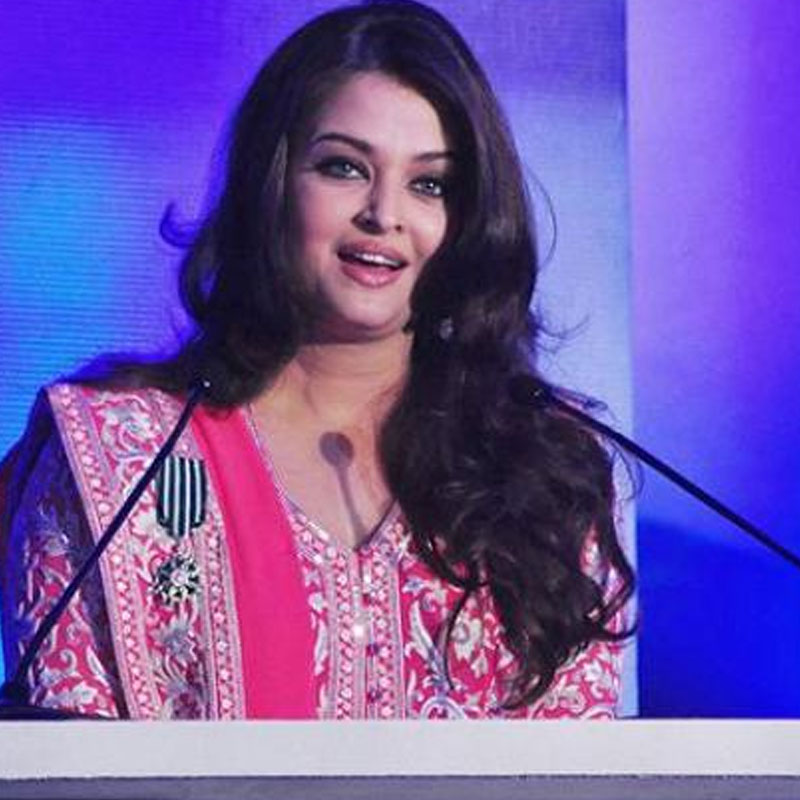 Aishwarya Bachchan receives French Honour for the Arts