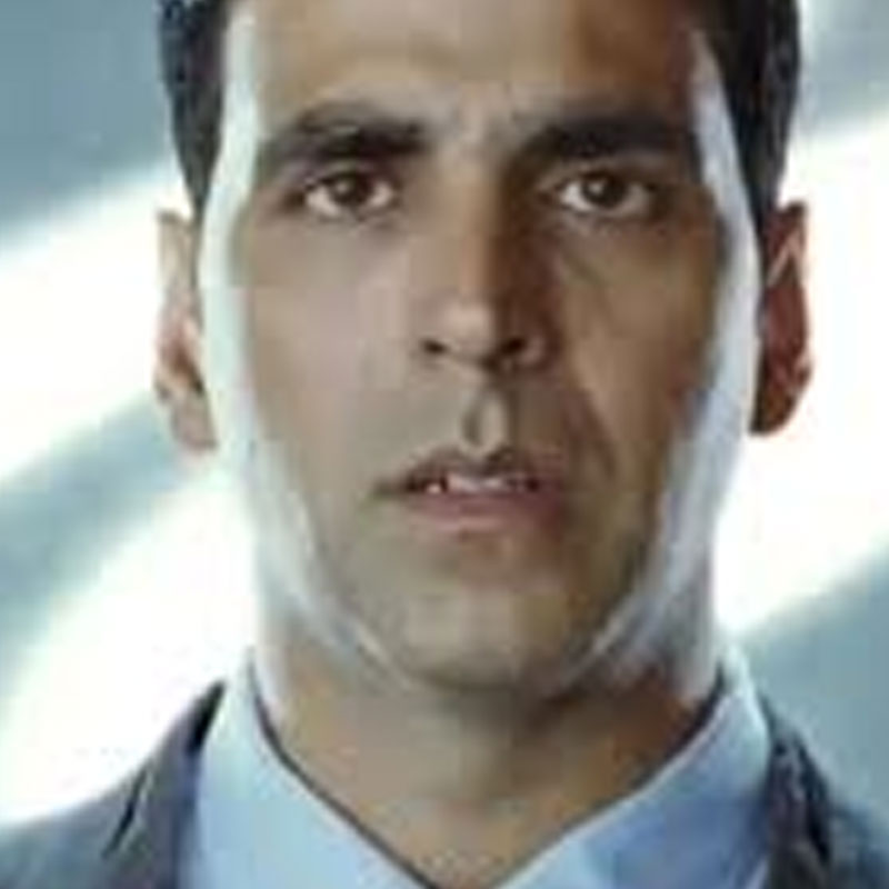 Akshay fans shun Joker; Tiger manages to attract viewers