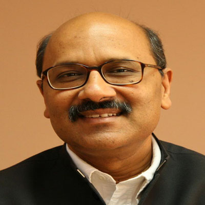 Shekhar Gupta steps down from managerial position of Indian Express