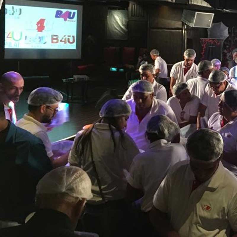 B4U Network Employee’s pack & share 30000meals with under privileged children