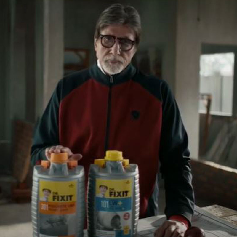 Amitabh Bachchan imparts waterproofing lesson in new Dr. Fixit TVC