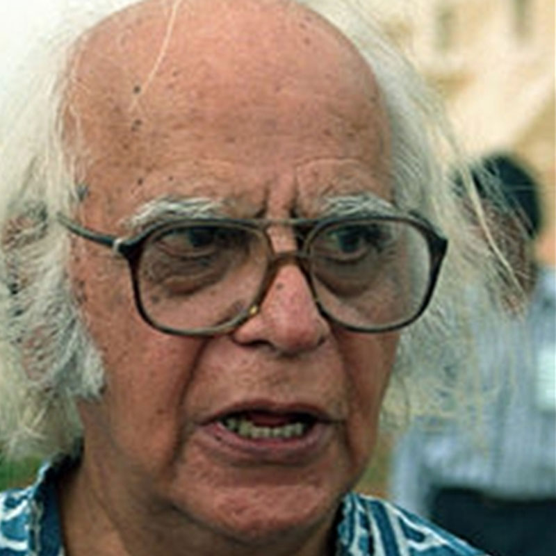 Maker of science programmes turns to Bollywood