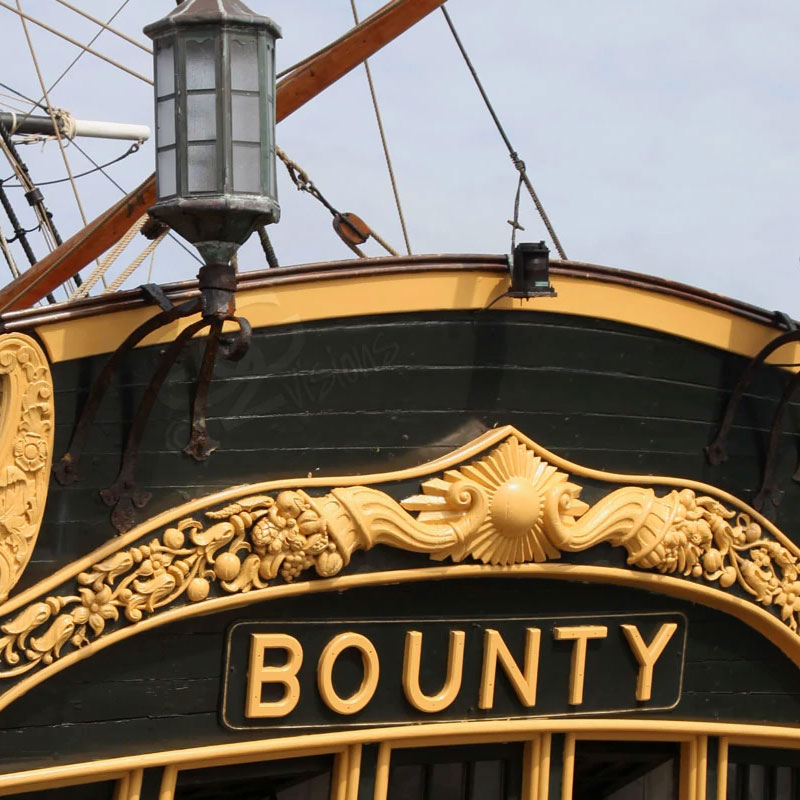 Hurricane Sandy wallops ship used in Pirates of the Caribbean