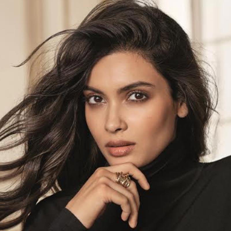 Estée Lauder India launches double wear fall 2019 Campaign featuring Global Spokesmodel Diana Penty