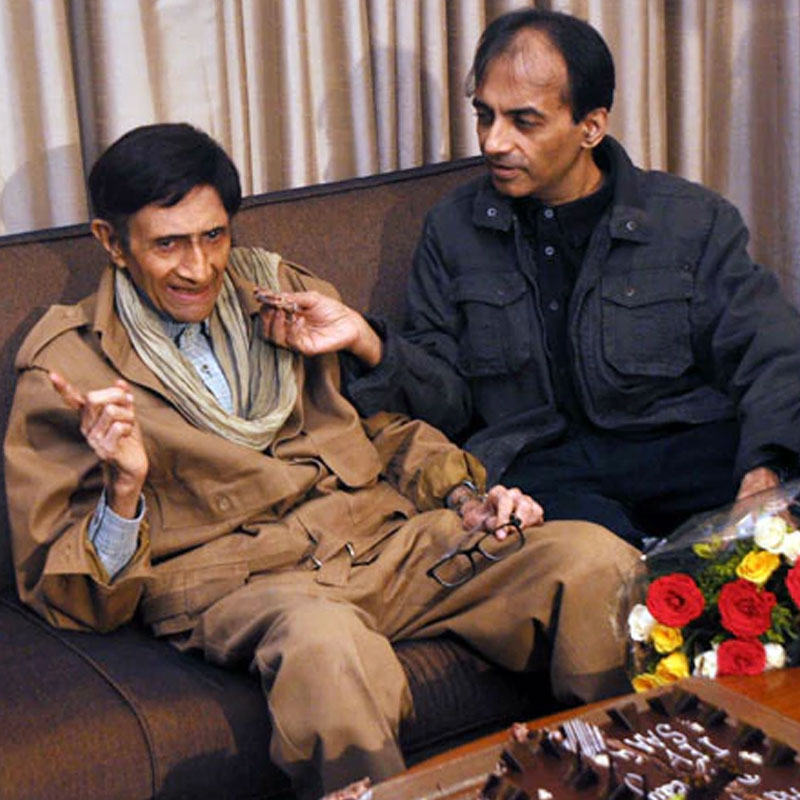 Suneil announces film on birth anniversary of dad Dev Anand