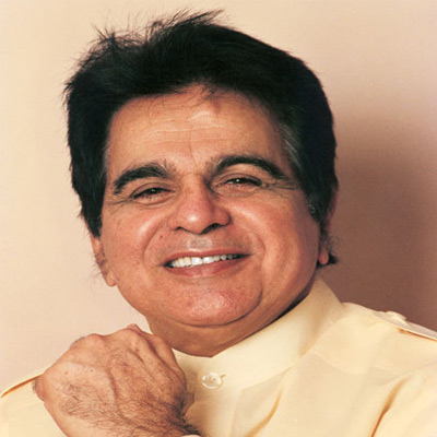Dilip Kumar gets Lifetime Achievement Award at JIFF