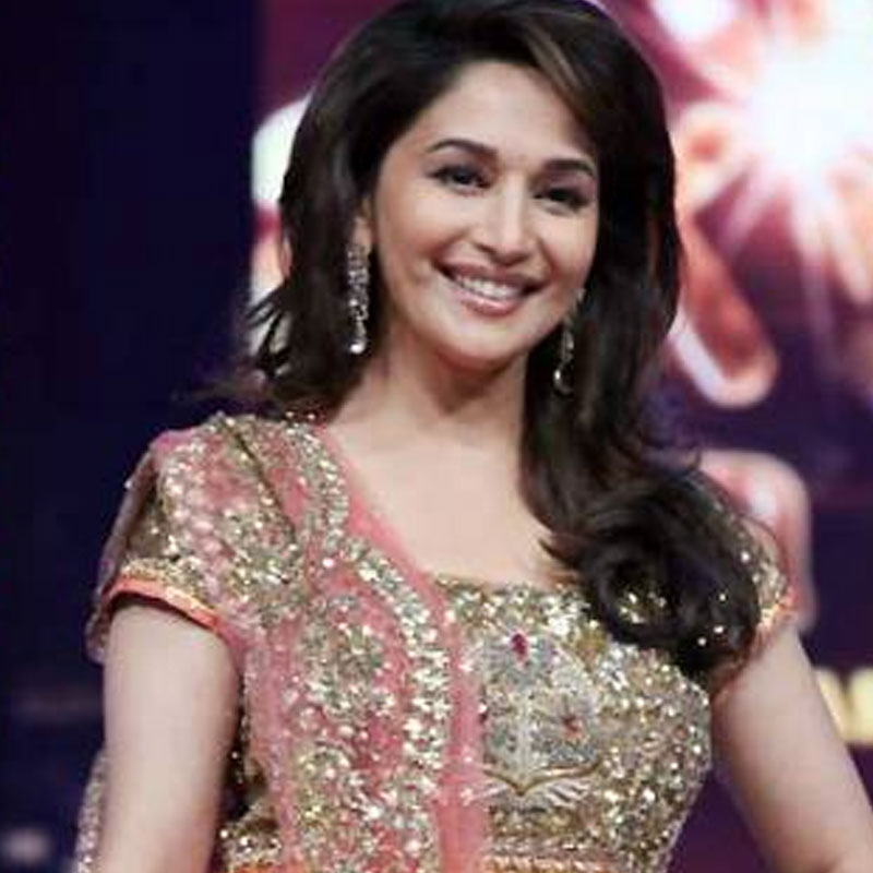 Madhuri Dixit gets Planman Media platinum diva award