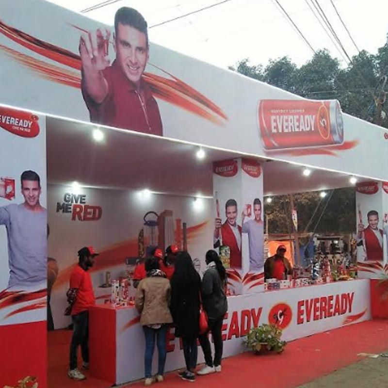 Eveready spreads ‘Dudhiya Roshani’ in Kumbh