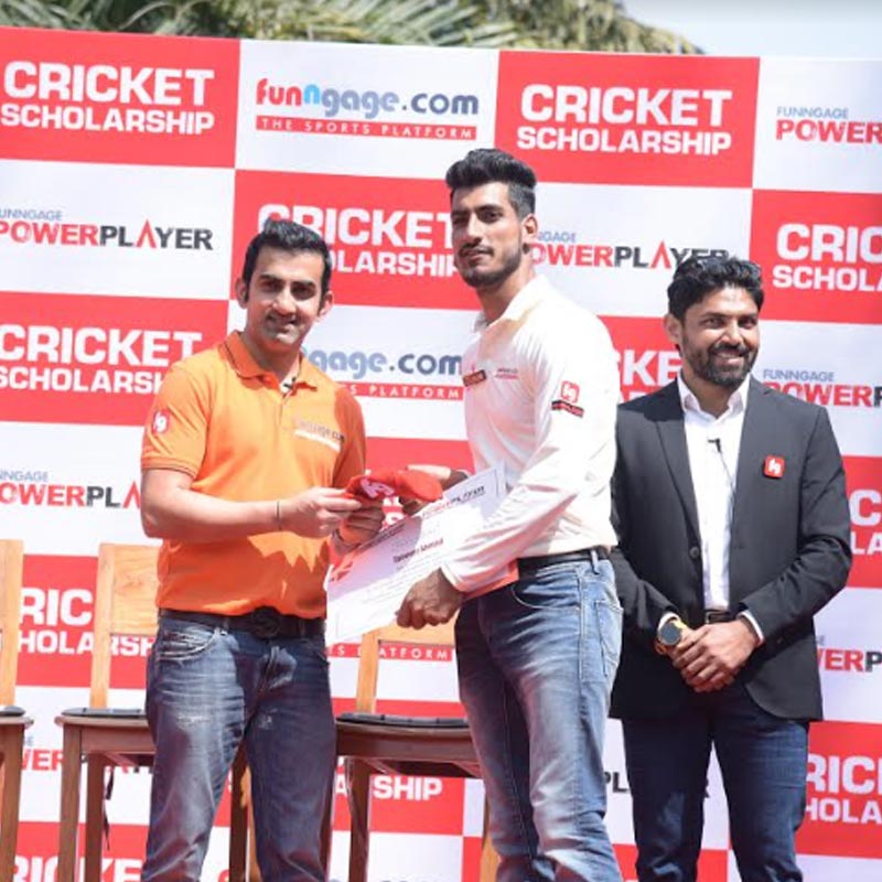 Gautam Gambhir & Funngage.com give warm send-off to 15 cricketers for Perth, Australia