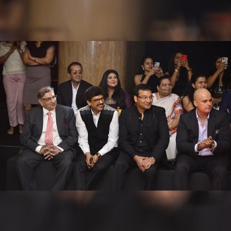 Signature Island by Sunteck Realty celebrates 33 years of Abu Jani & Sandeep Khosla