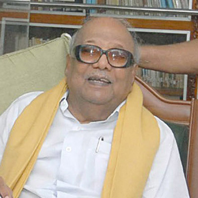 Karunanidhi defends denial of licence to Arasu
