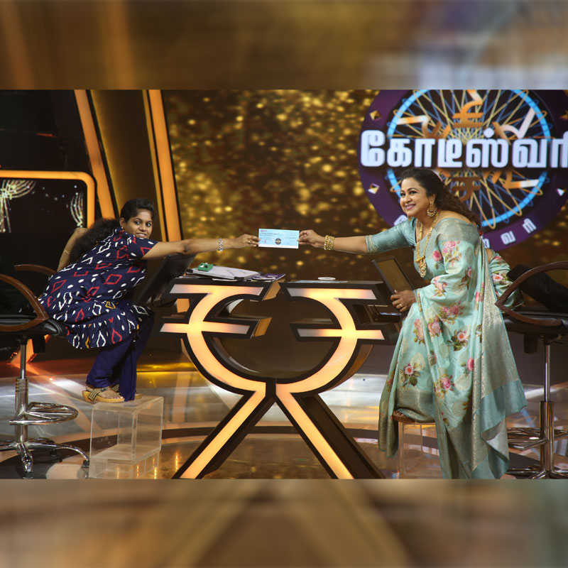 COLORS Tamil’s KODEESWARI, creates history worldwide with its first 1 Crore winner