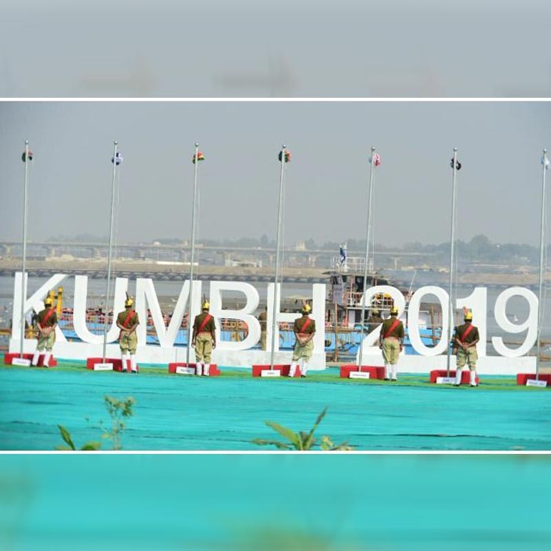 ICICI Lombard encourages women to #BajaoTaaliSehatWali at Kumbh Mela