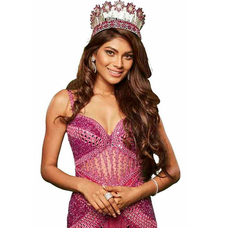 Unique mobile UC Browser-Colors TV integration; Bigg Boss participants revealed