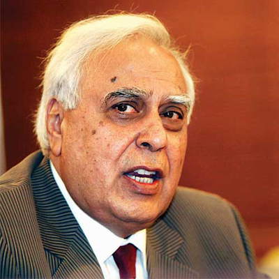 Reserve price of spectrum expected to be lower for December auction, indicates Sibal