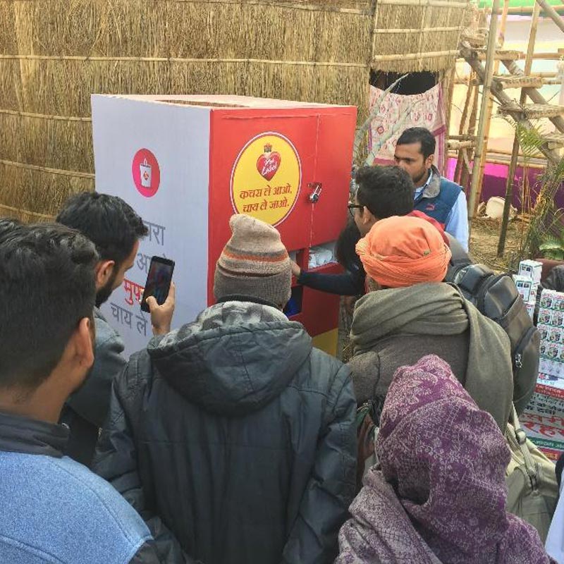 Ogilvy creates unique Red Label tea for trash machines at Kumbh