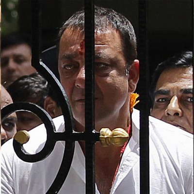 Sanjay Dutt to serve sentence in Yerwada prison, to file curative petition