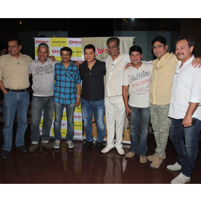 &pictures takes interactivity a notch higher!