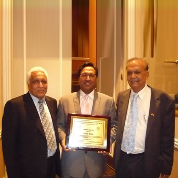 Filmmaker Tirlok Malik awarded National AIA Honour Award