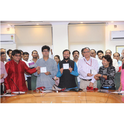 Joshi composes, Kher sings on ‘Swachh Bharat’