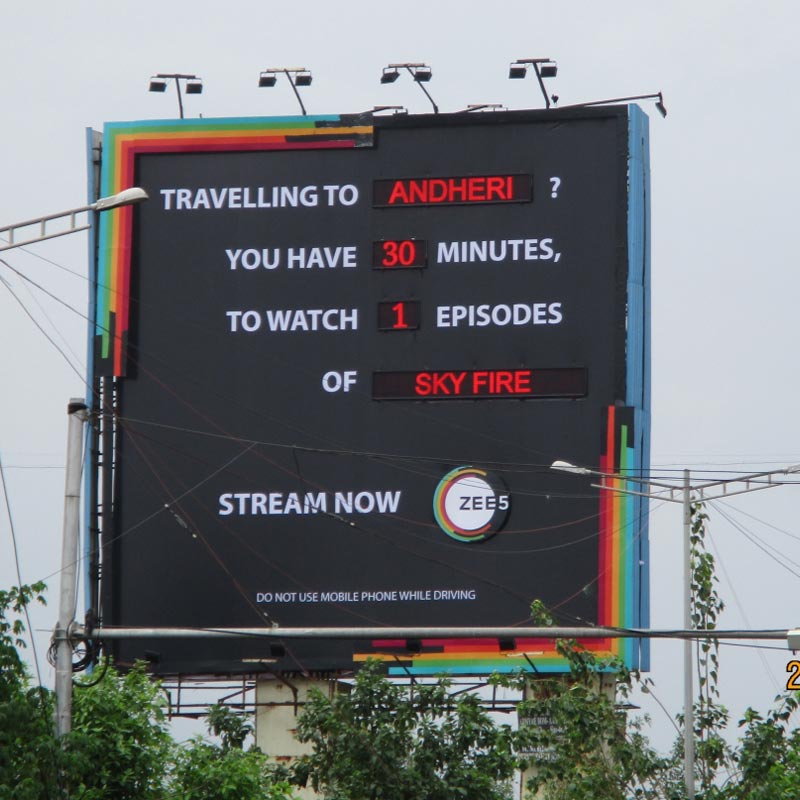 ZEE5 installs real-time billboards for travellers