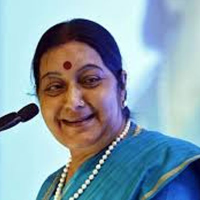 Swaraj says no moves to control media