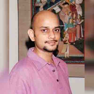 “Indians laugh at institutions, or at stereotypes. A comedy writer should tap into that feature”: Vijay Krishna Acharya