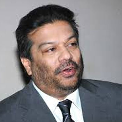 Vir Sanghvi hosts ‘Faces & Names’ on SABe TV