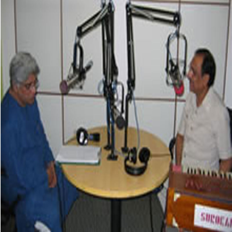 Ustad Ghulam Ali Khan and Javed Akhtar in a tête-à-tête on Radio City 91 FM