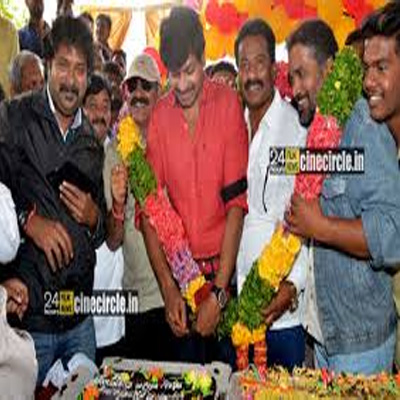 Kannada filmdom issue: More attacks on Karnataka theatres