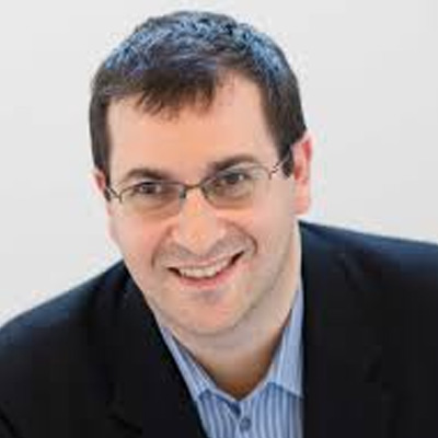 Star, Sony scout for people to head their dotcom operations