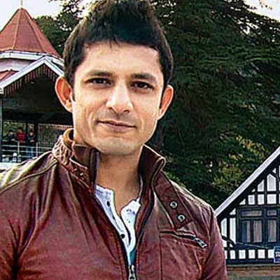 VJ Yudi bids adieu to [V] to follow Bollywood dreams